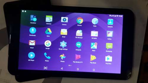 CLICK 7 INCH INTERNET TABLET